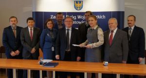 Podpisano umowę z wykonawcą opracowania przebudowy drogi wojewódzkiej 908 Częstochowa - Tarnowskie Góry 